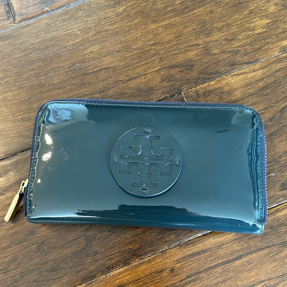 Tory Burch Wallet